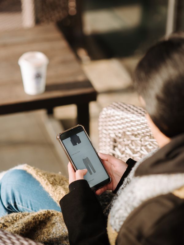 E-Commerce Mobile Apps